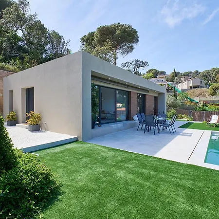 2agnes01 Villa Vidreres